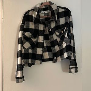 Cropped plaid shacket